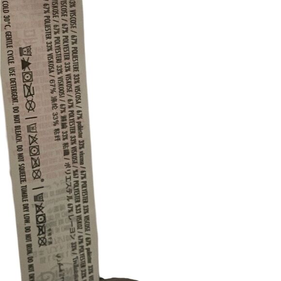 Walt Disney World 50th Anniversary Minnie Mouse Castle Shirt Size L Gray V-Neck - Picture 4 of 15